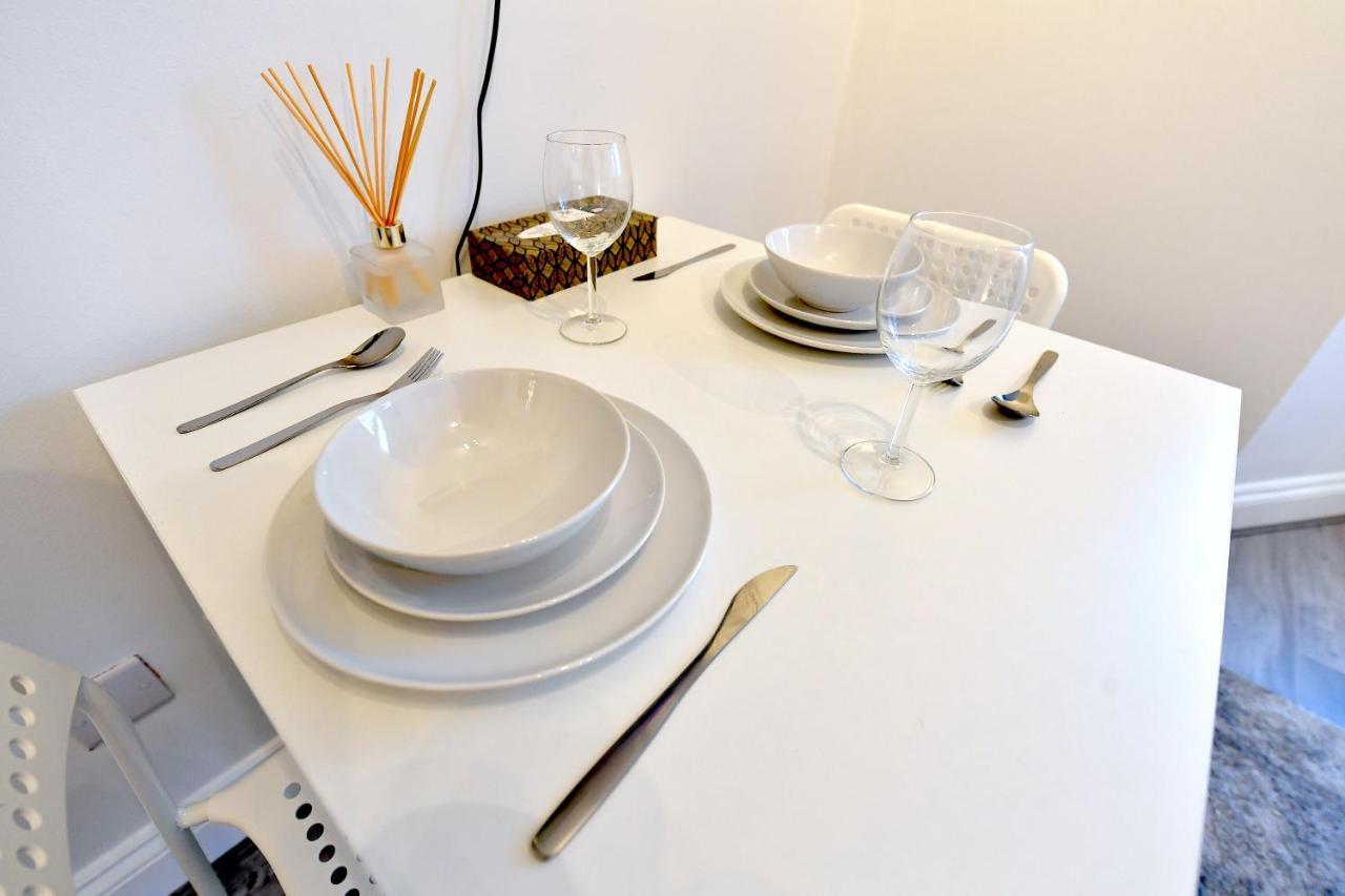 Appartamento Stylish By Luxestays Fulham Londra
