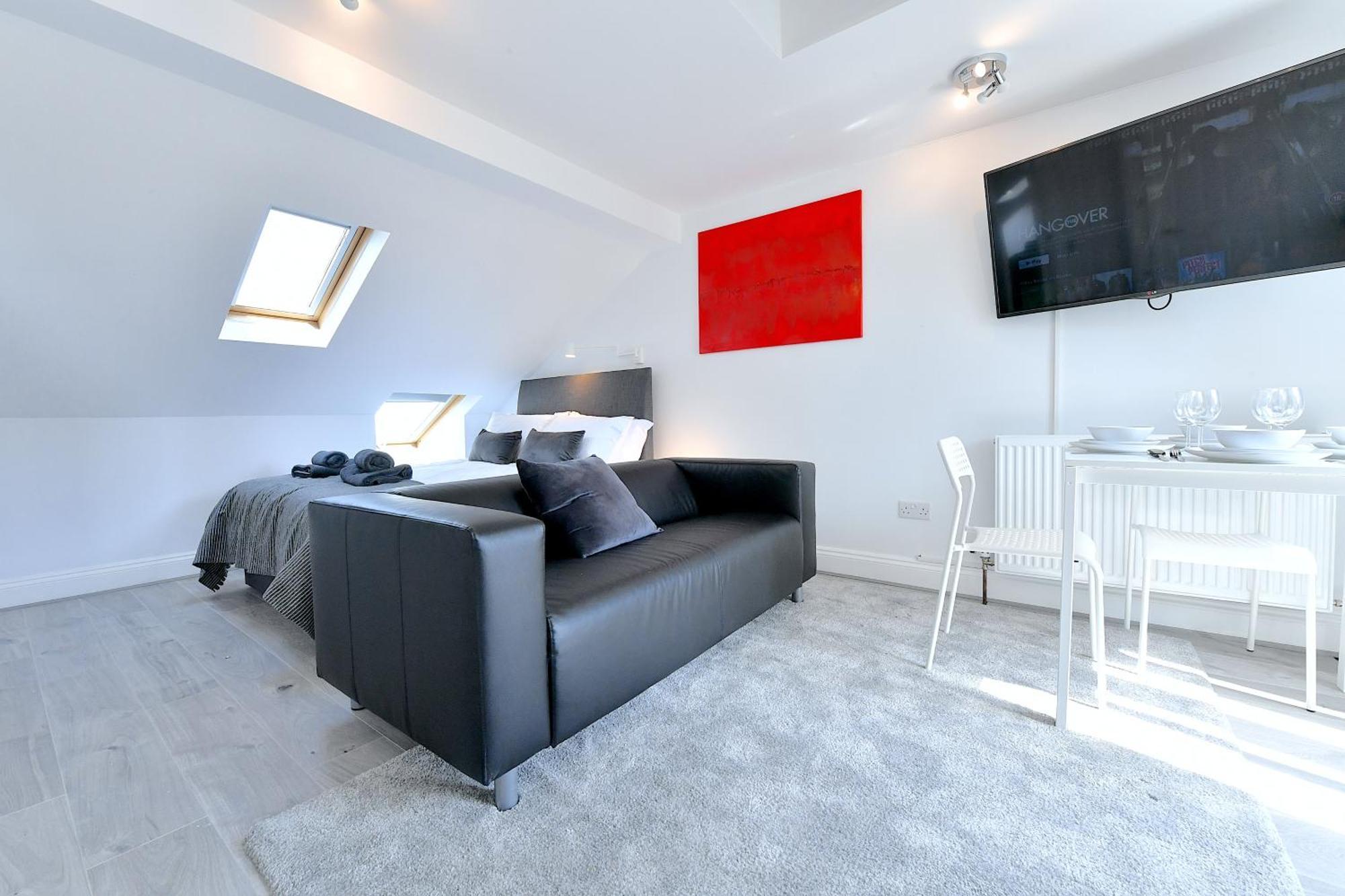 Stylish By Luxestays Fulham Londra