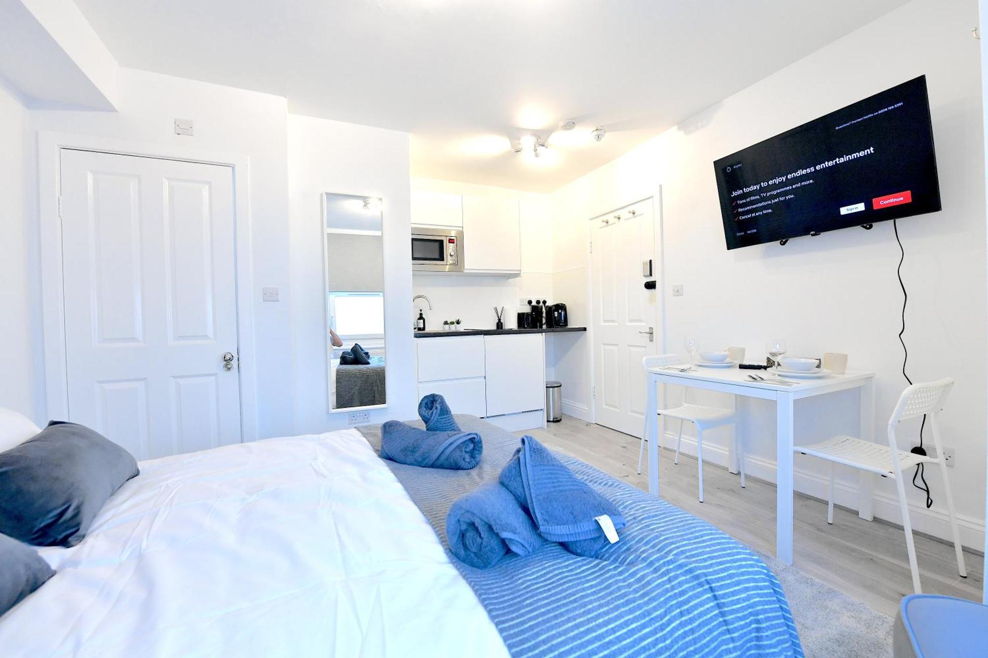 Stylish By Luxestays Fulham *