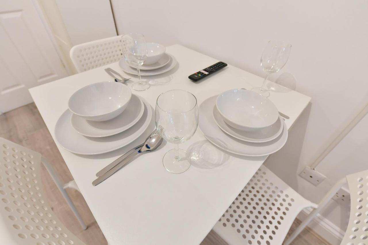 Stylish By Luxestays Fulham *